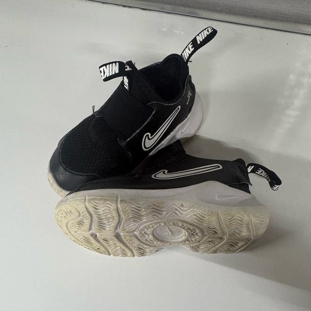 Nike Kids Black and White Slip-On Sneakers